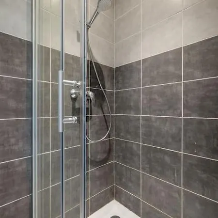 דירה Magnifique 3 Pieces De 80m2 Dans Le Carre D'or ניס