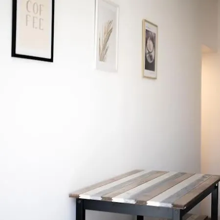 Magnifique 3 Pieces De 80m2 Dans Le Carre D'or ניס
