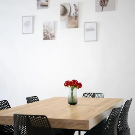 Magnifique 3 Pieces De 80m2 Dans Le Carre D'or