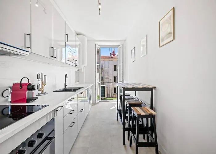 Magnifique 3 Pieces De 80m2 Dans Le Carre D'or * Nicea
